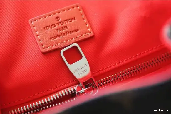 WIS CHRISTOPHER MM LOUIS VUITTON 0505